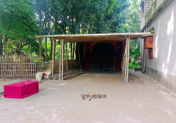 শিবগঞ্জে মন্দির সংস্কারে বাধা,এলাকায় উত্তেজোনা 