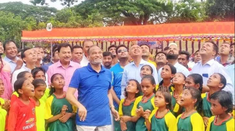 বাগমারায় বঙ্গবন্ধু ও বঙ্গমাতা গোল্ডকাপ ফুটবল টুর্ণামেন্টের ফাইনাল অনুষ্ঠিত 