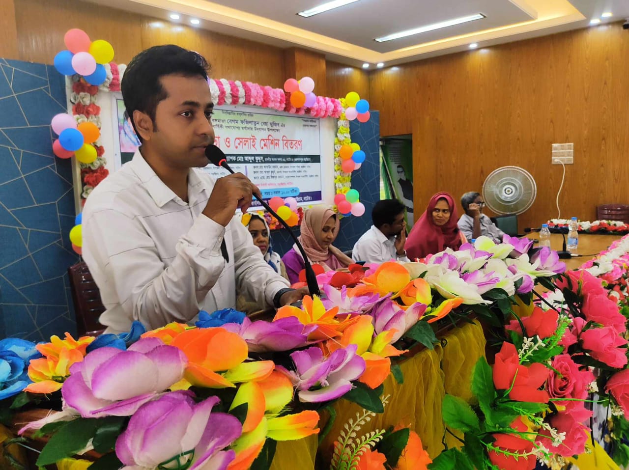 বড়াইগ্রামে  বঙ্গমাতা ফজিলাতুন নেছা মুজিবের ৯৩তম জন্মবার্ষিকী পালন