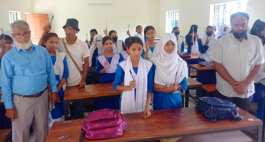 মেয়ের জন্মদিনে বাবার ব্যতিক্রমী উদ্যোগ