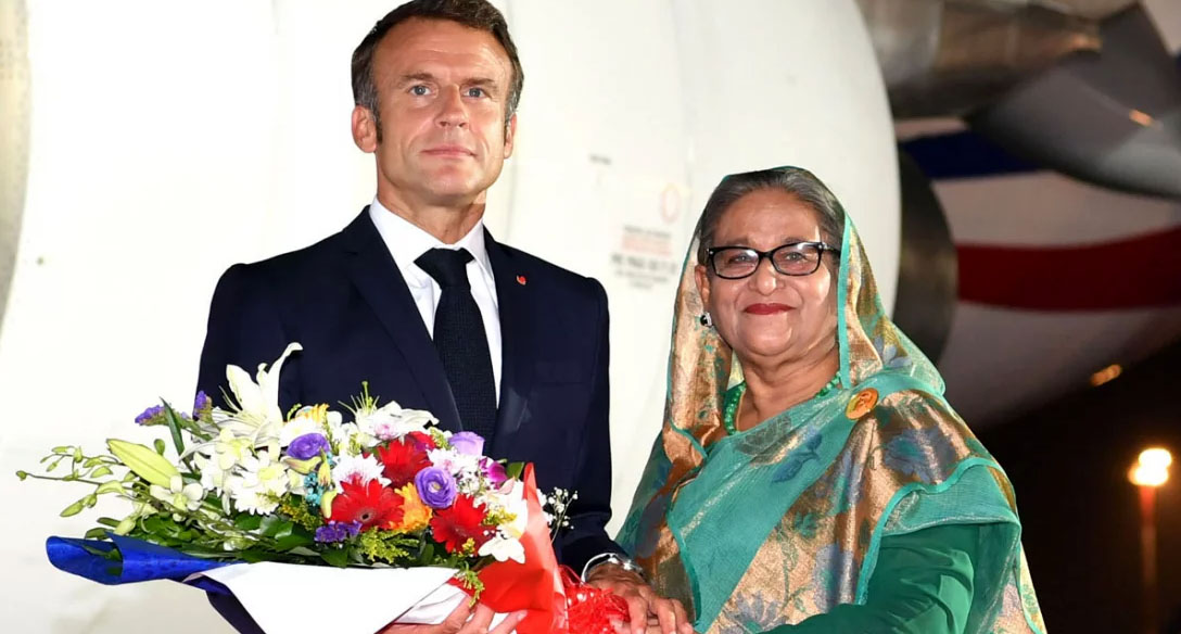 হাসিনার সাথে ম্যাক্রোঁর বৈঠক