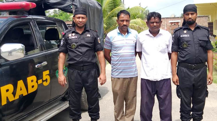 পায়ুপথে ইয়াবা বহনের সময় দুইজন গ্রেপ্তার