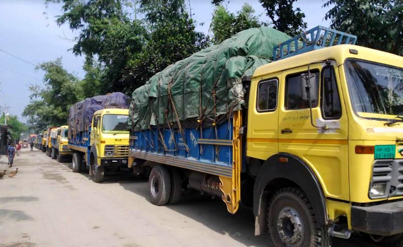 নাব্যতা সংকটে চিলমারী—রৌমারী ফেরি চলাচলে বিঘ্ন