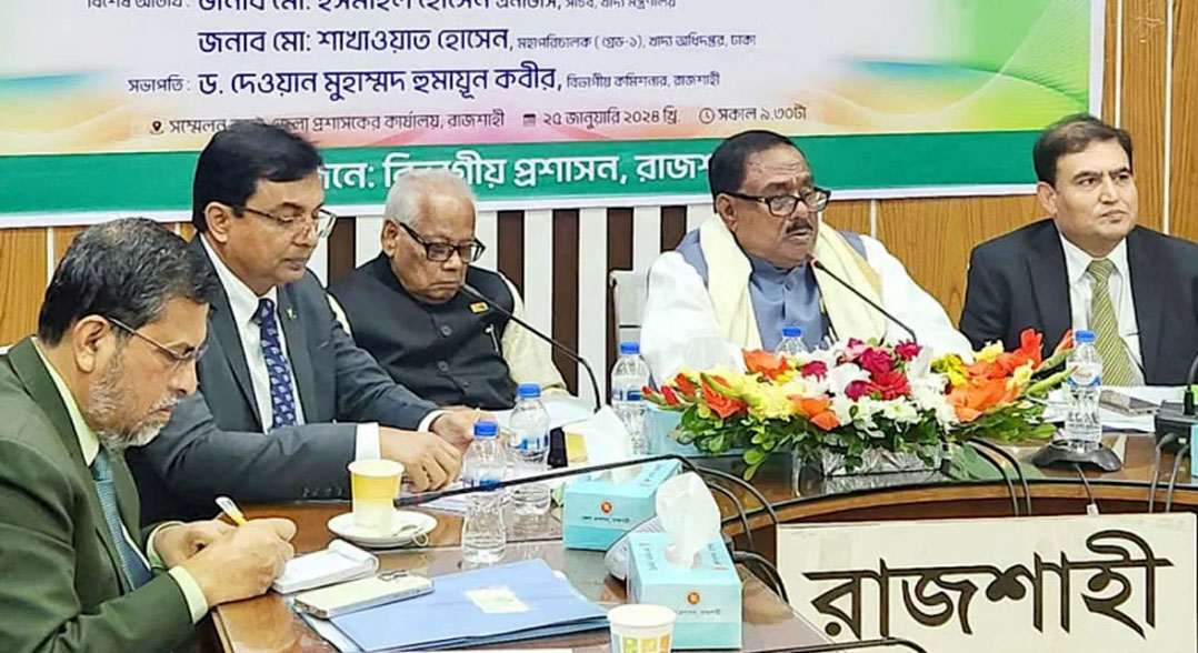 অবৈধ মজুতদাররা যত শক্তিশালী হোক, ছাড় নয়: খাদ্যমন্ত্রী