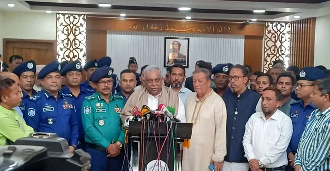 মিয়ানমার থেকে কেউ অস্ত্র নিয়ে ঢুকতে পারবে না