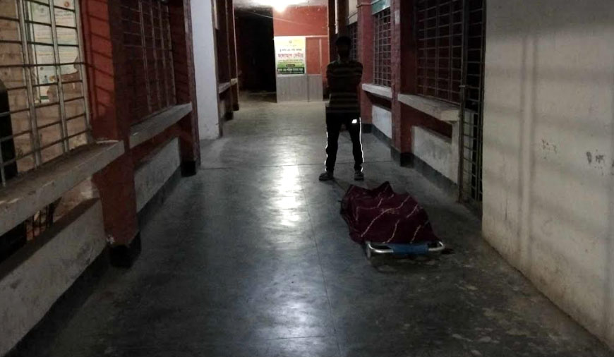 বাগাতিপাড়ায় মোবাইল কিনে না দেওয়ায় স্কুল ছাত্রের আত্মহত্যা