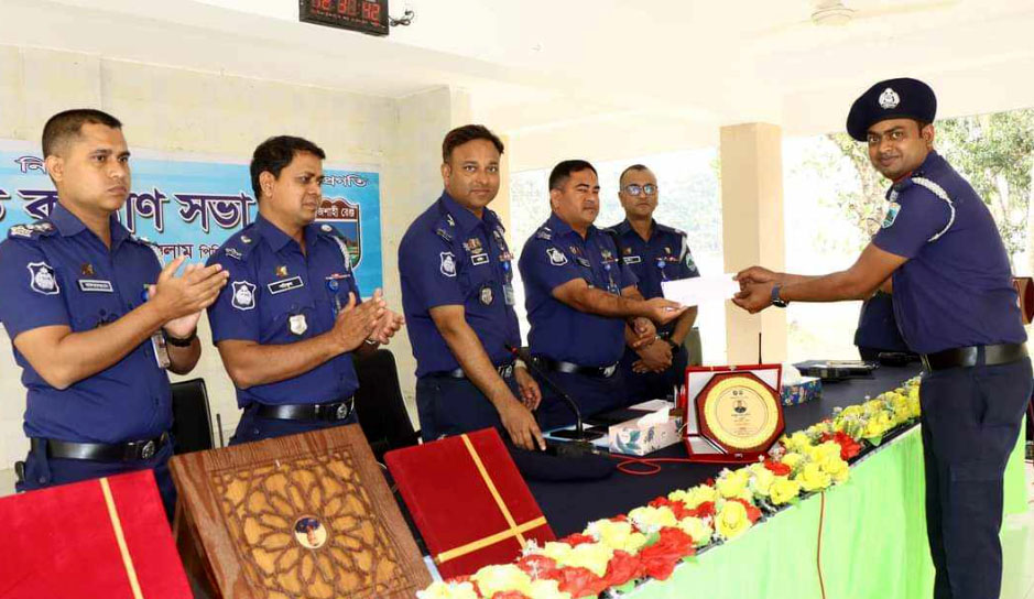২য় বারের মতো নাটোর জেলার শ্রেষ্ঠ সার্জেন্ট মামুন অর রশিদ