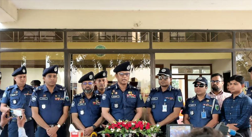 ঈদ যাত্রা নিরাপদ করতে মহাসড়কে  থাকবে পুলিশের কঠোর নজরদারি