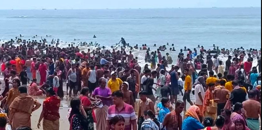 কক্সবাজার সমুদ্র সৈকতে বারুণী স্নানে নেমে একজনের মৃত্যু