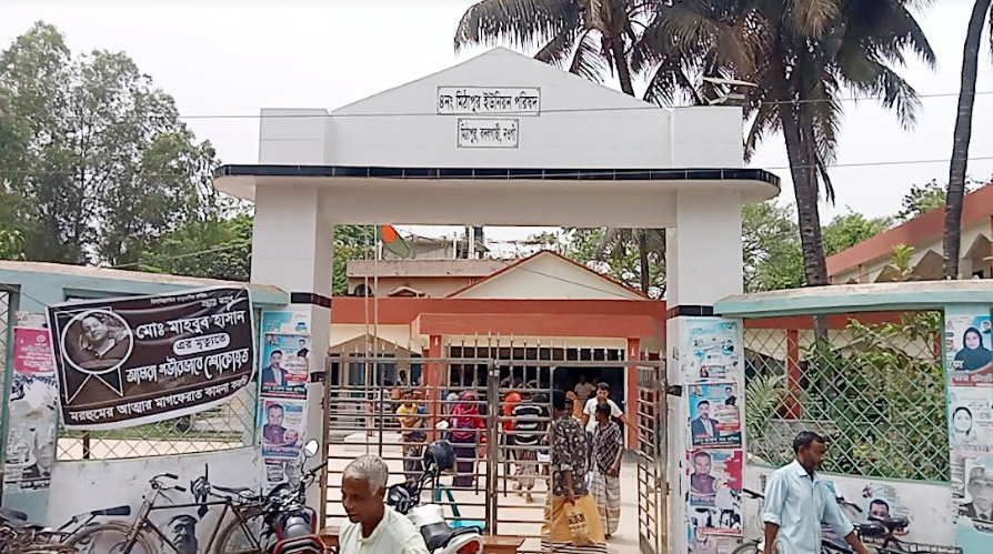 বদলগাছীর ২টি ইউনিয়ন পরিষদে ৫৬১৮ কেজি চাউলের হিসাব নেই