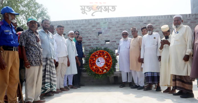  ফুলবাড়ীর আঁখিরা বধ্যভূমির স্মৃতিস্তম্ভে শ্রদ্ধাঞ্জলি অর্পণ