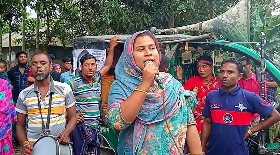 মহিলা ভাইস চেয়ারম্যান প্রার্থী মুন্নী আক্তারের ব্যপক প্রচারণা