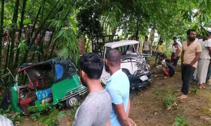 উল্লাপাড়ায় সিএনজি পিকআপের মুখোমুখি সংঘর্ষে দুইজনের মৃত্যু