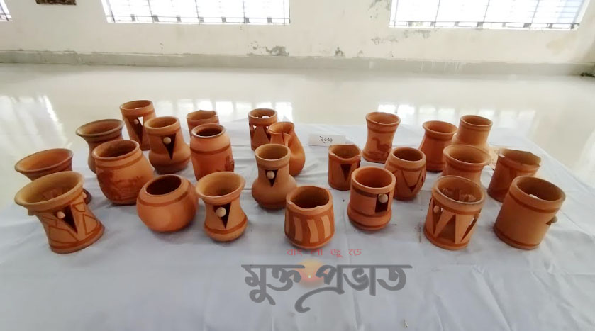 ইবিতে টেরাকোটা ও পোড়ামাটির শিল্প প্রদর্শনী 