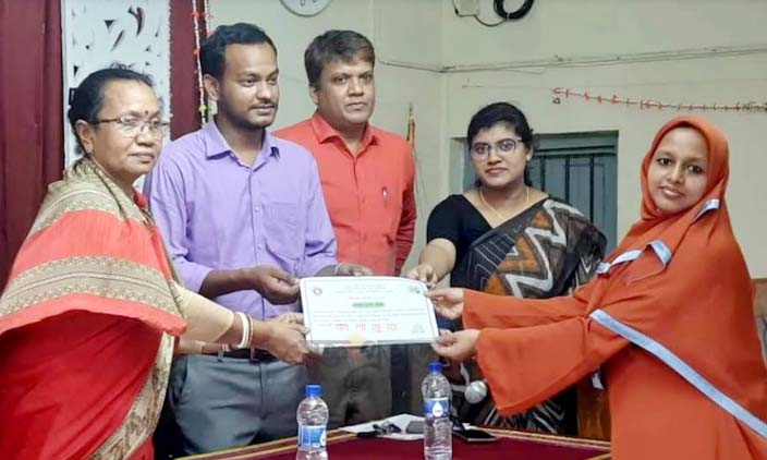 পিটিআই কর্তৃক শ্রেষ্ঠ শুদ্ধাচার পুরস্কার পেলেন তিতাসের তানজুরুন নাহার 