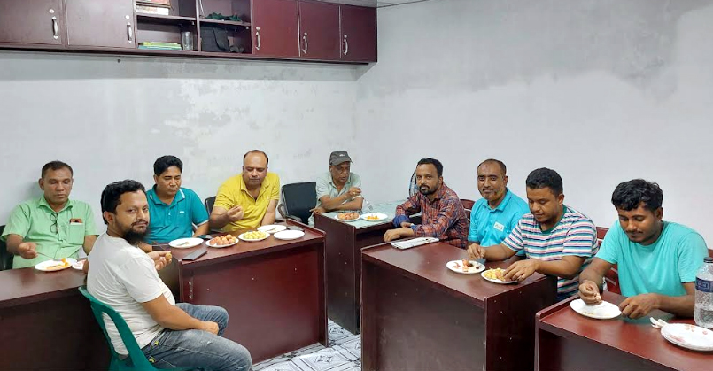 ধুনট প্রেসক্লা‌বের ফল উৎসব অনুষ্ঠিত