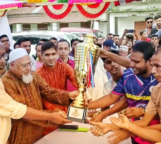 ইসলামপুরে বঙ্গবন্ধু জাতীয় গোল্ডকাপ ফুটবল টুর্নামেন্টের ফাইনাল অনুষ্ঠিত