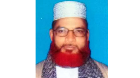 তোপের মুখে পদত্যাগ করেছেন মাদ্রাসা সুপার