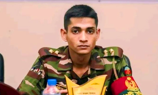 চকরিয়ায় অভিযানে গিয়ে ডাকাতের হামলায় সেনা কর্মকর্তা তানজিম নিহত