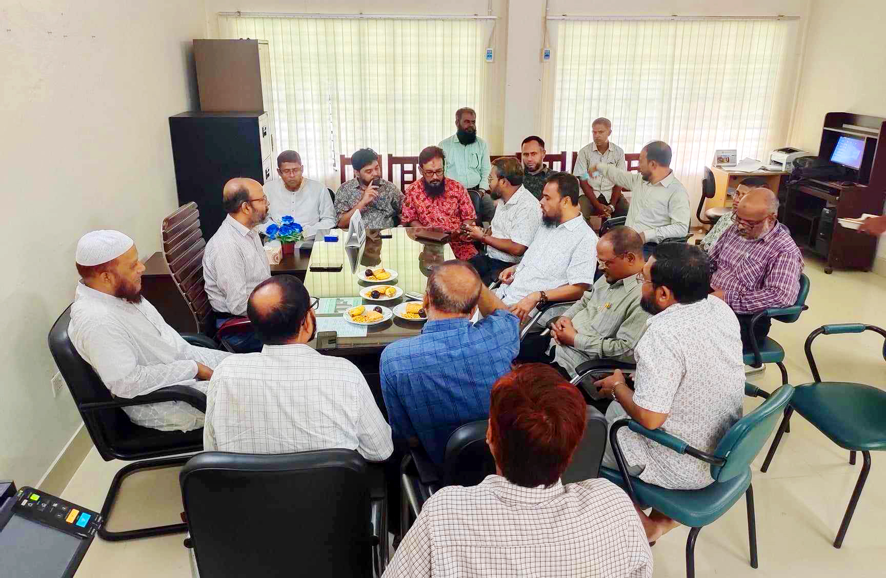 দায়িত্ব গ্রহণ করলেন ইবির আইআইইআর এর পরিচালক অধ্যাপক ড. ইকবাল