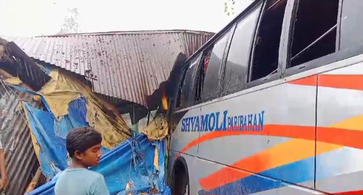 বাস চাপায় প্রাণ গেল শিবির নেতার