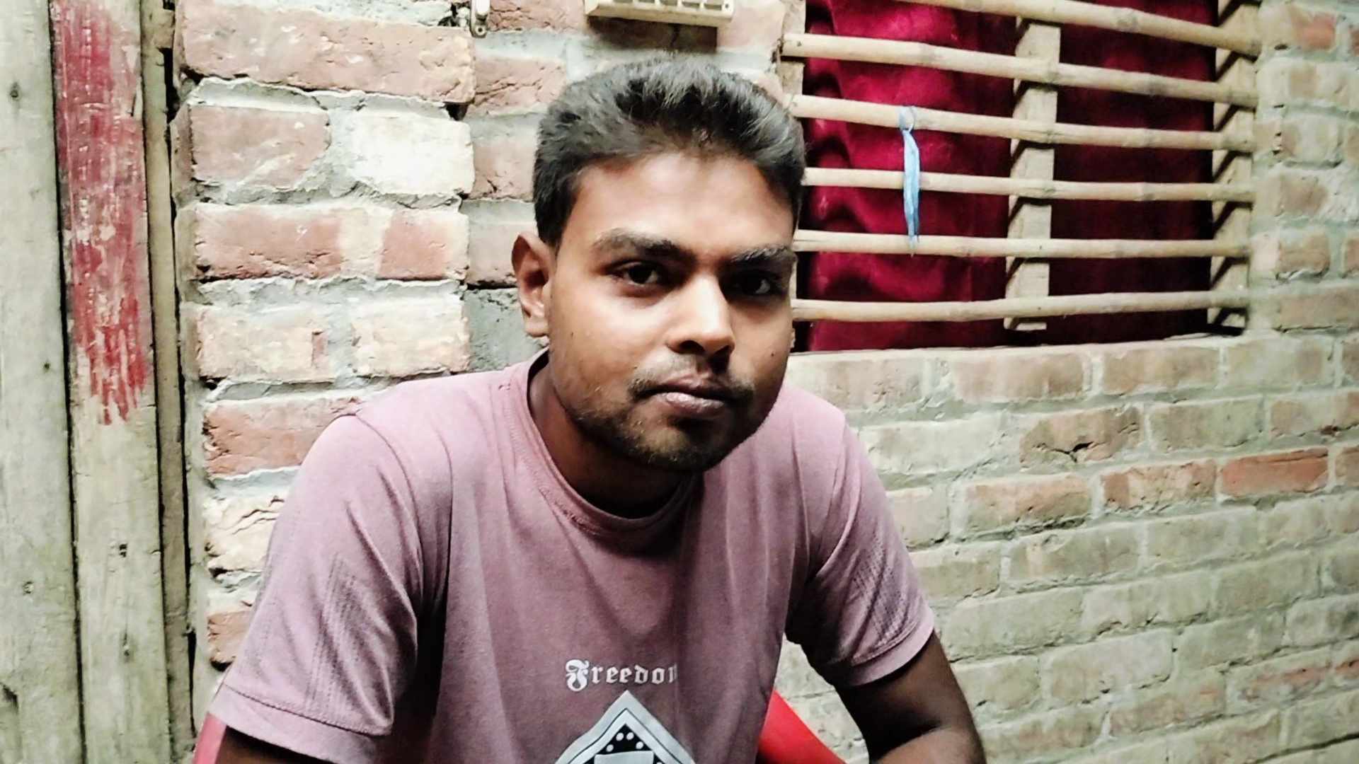 দুঃখী রায়হান বাঁচতে চায় 