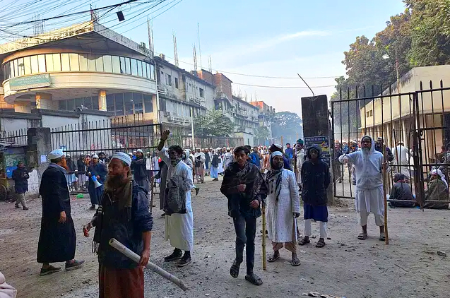 সাদপন্থিরা ময়দান না ছাড়লে জুবায়ের পন্থিদের লংমার্চের হুঁশিয়ারী