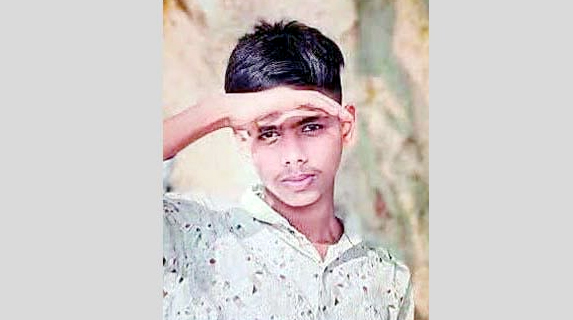 বেপরোয়া দুই মোটরসাইকেল কেড়ে নিল সিফাতের প্রাণ