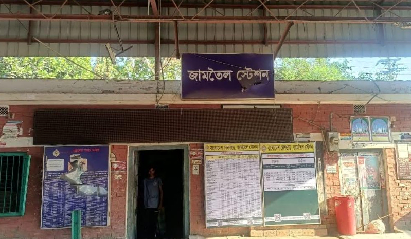 সিরাজগ‌ঞ্জে ট্রেনে কাটা পড়ে চা দোকানির মৃত্যু