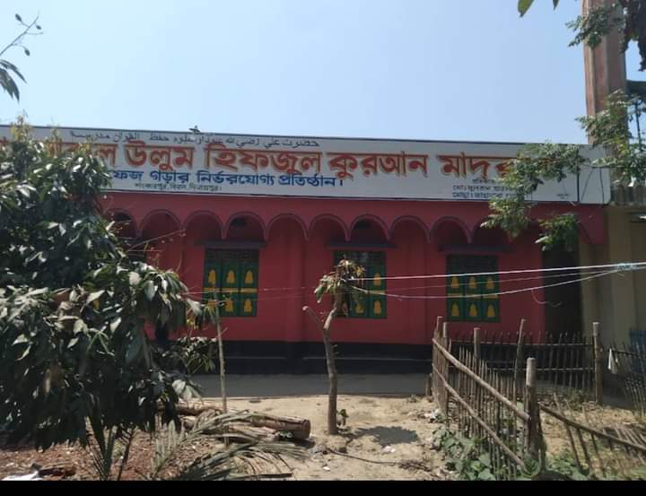 ছাত্রকে বলাৎকারের মিথ্যা অভিযোগে মাদরাসার পরিচালককে অপসারণ