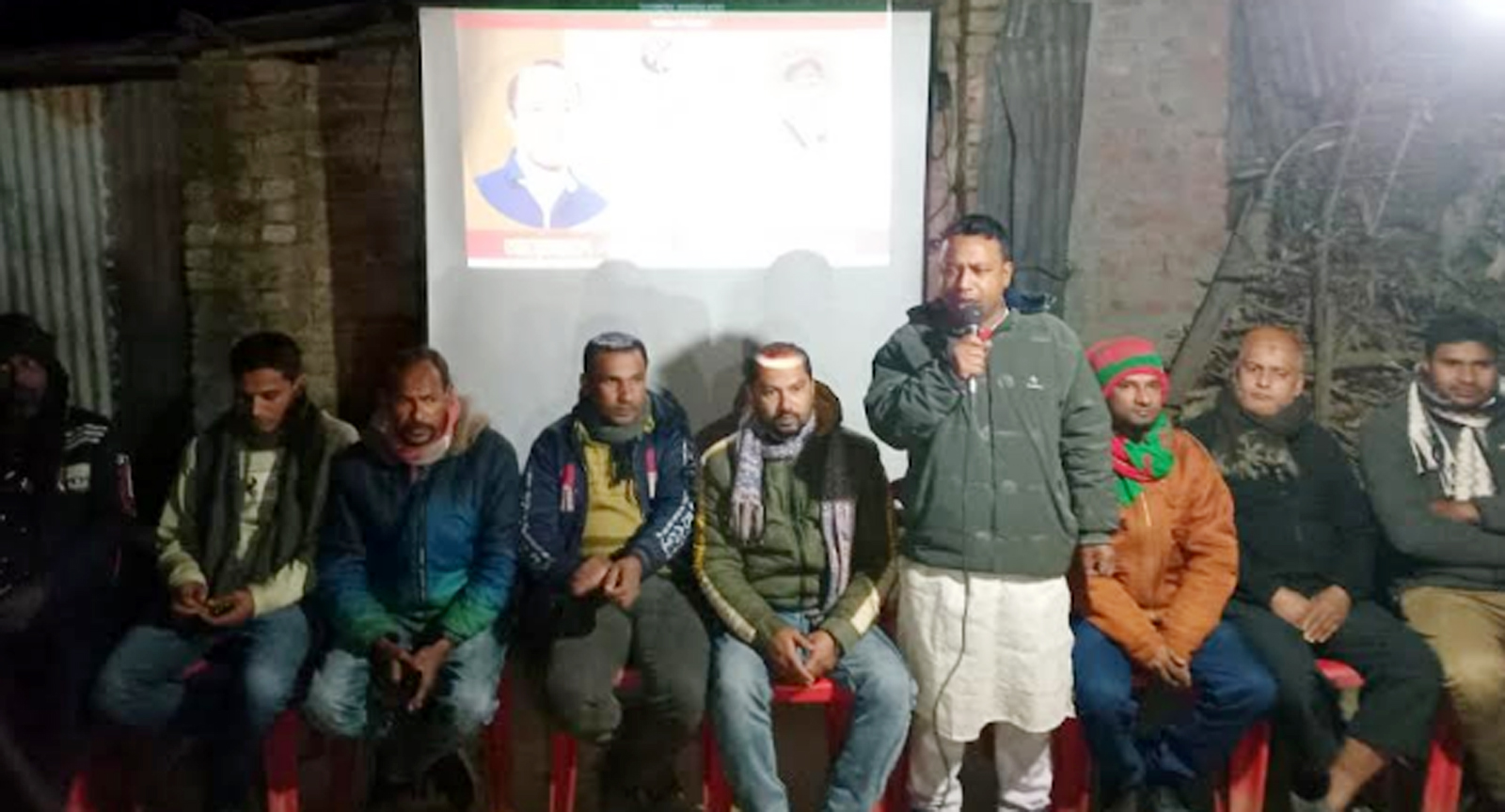 বিরলে তাঁতীদলের আয়োজনে দোয়া ও আলোকচিত্র প্রদর্শন
