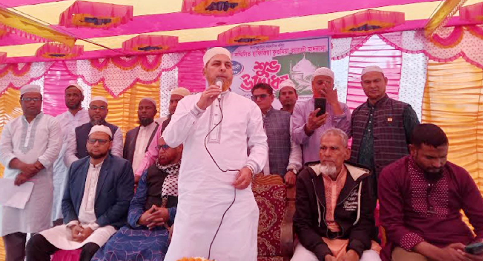 উল্লাপাড়ায় হাফিজিয়া ক্যাডেট মাদ্রাসার উদ্বোধন
