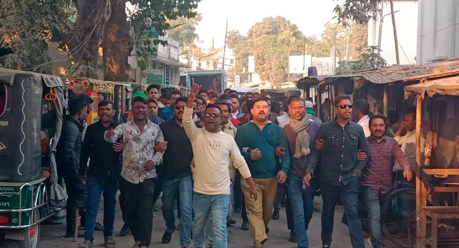 ইসলামপুরে বিএনপি'র বিক্ষোভ মিছিল