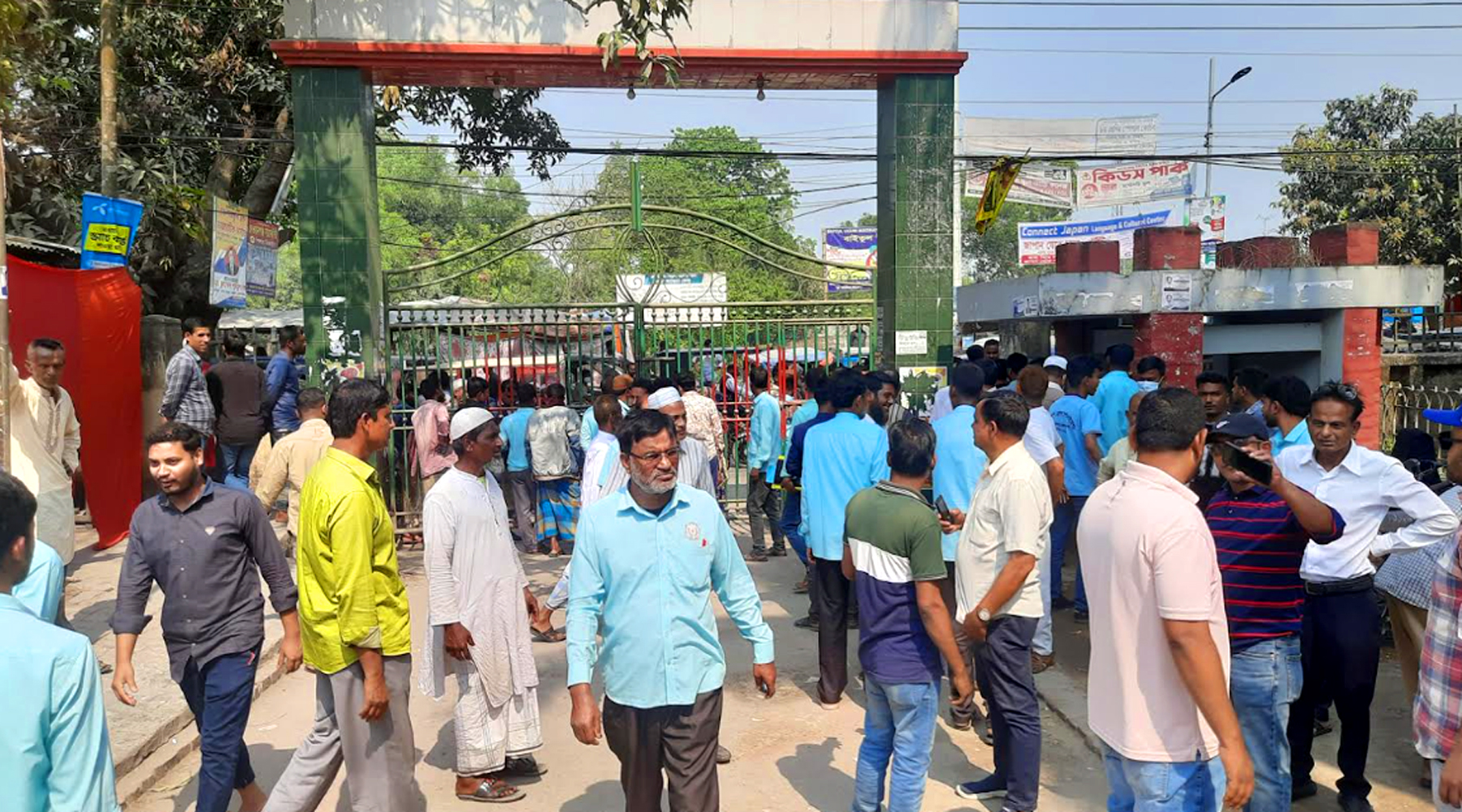 জামালপুরে বৈষম্যবিরোধী ছাত্র আন্দোলনের সাথে আইনজীবীদের সংঘর্ষ, আহত ১১