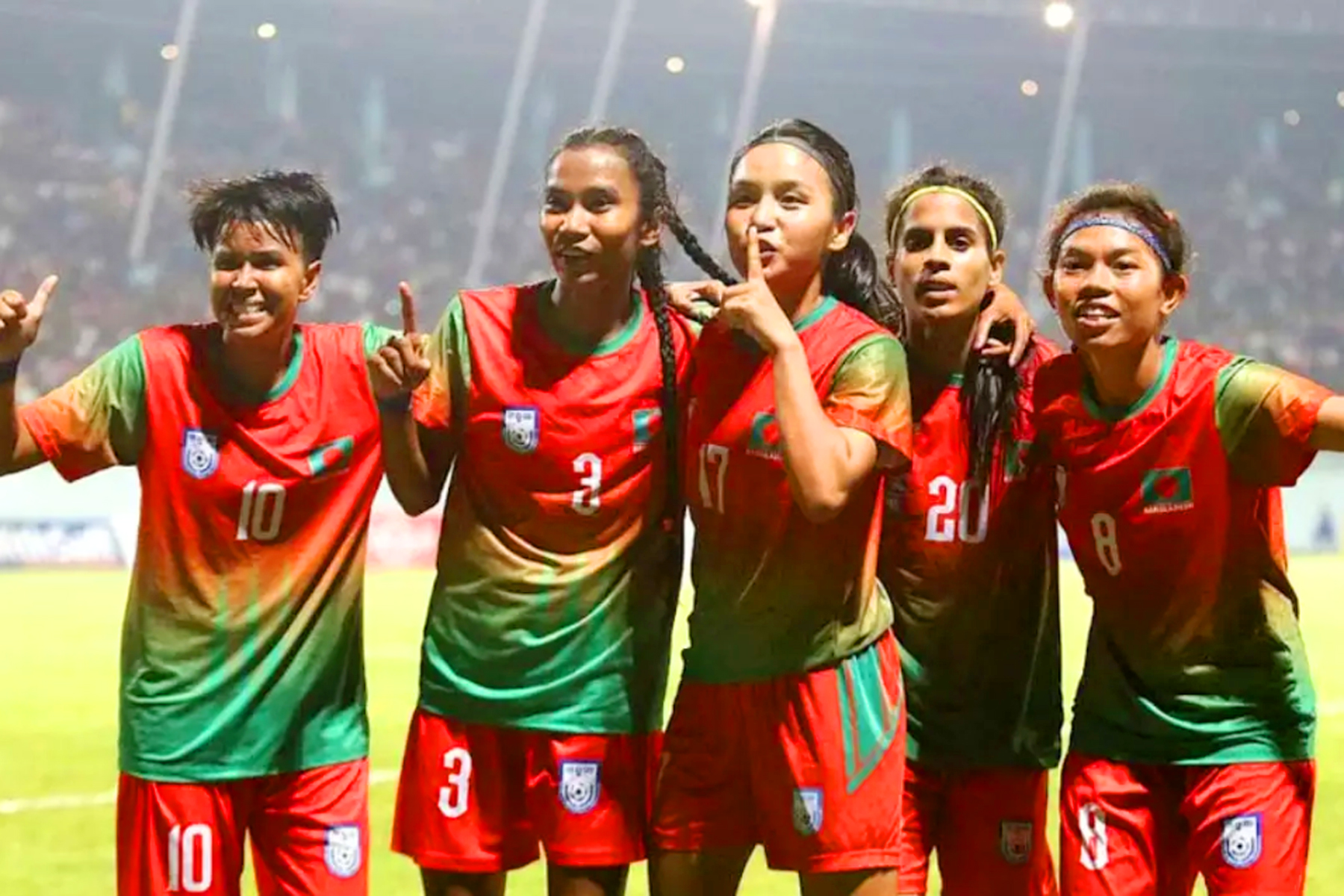 বেতন—বোনাস পাননি নারী ফুটবলার ও রেফারিরা