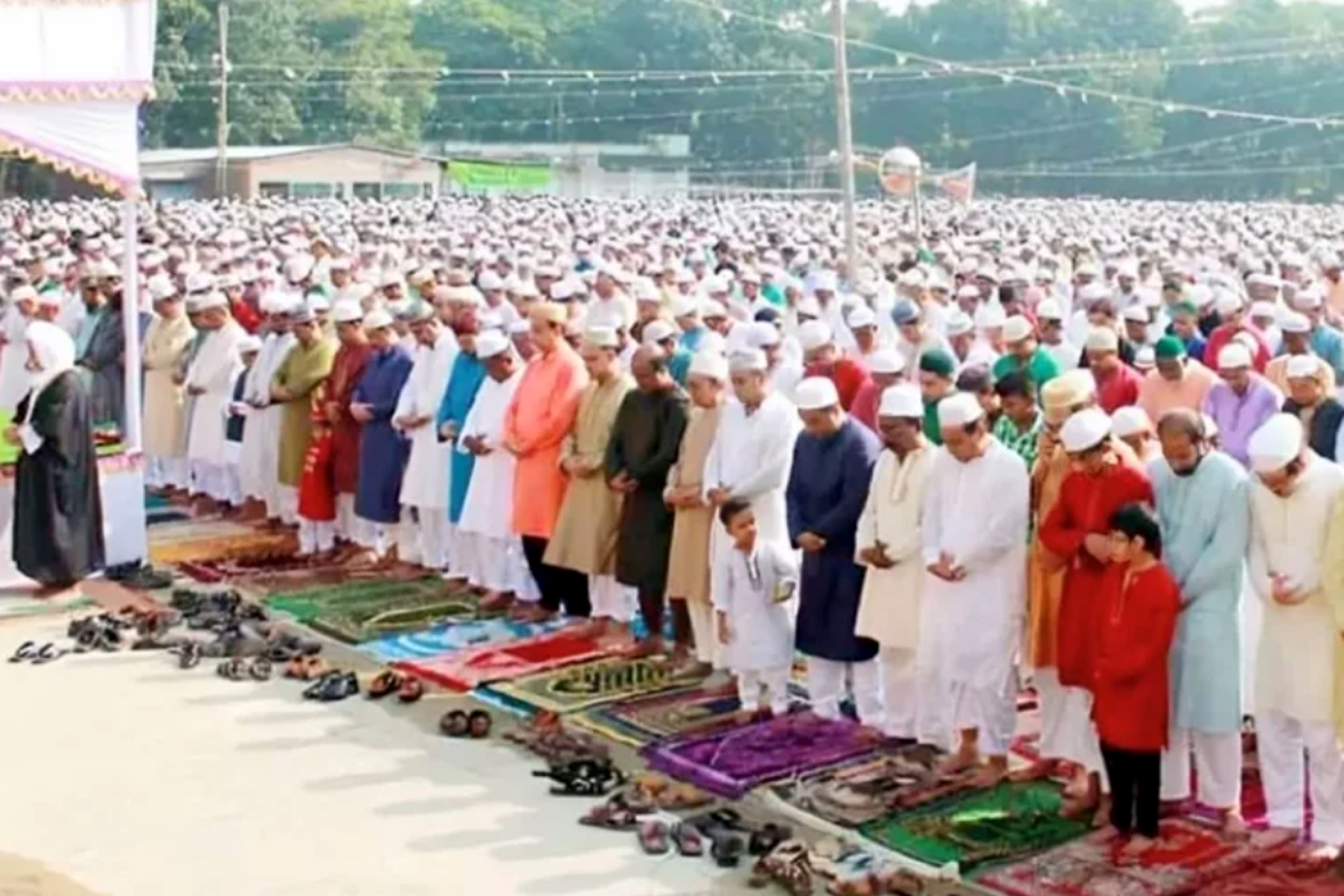 জাতীয় ঈদগাহে ঈদের প্রথম জামাত সকাল সাড়ে আটটায়, বায়তুল মোকাররমে ৫ জামাত