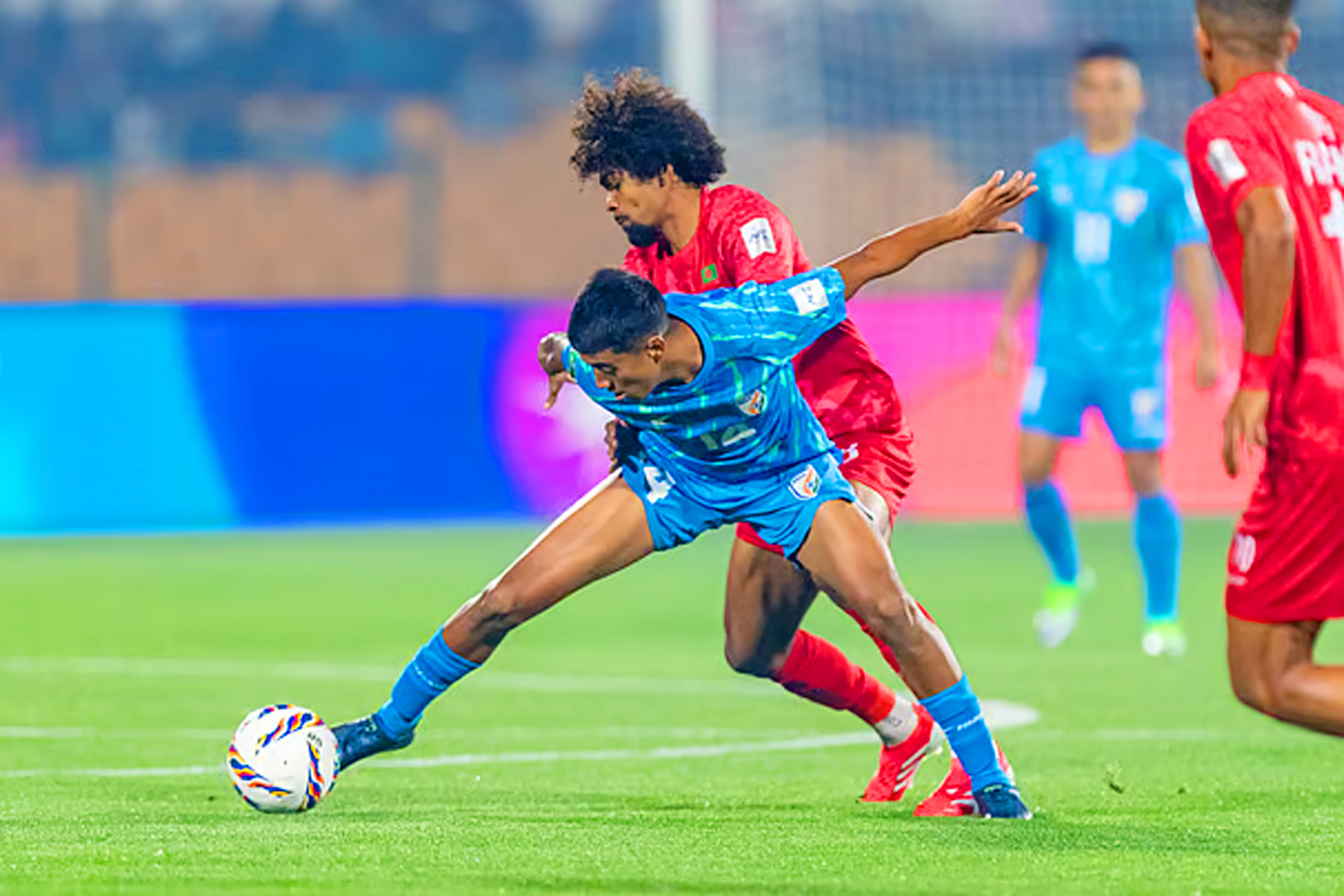 ভারতকে থামিয়ে র‌্যাঙ্কিংয়ে এগিয়ে গেল হামজার বাংলাদেশ