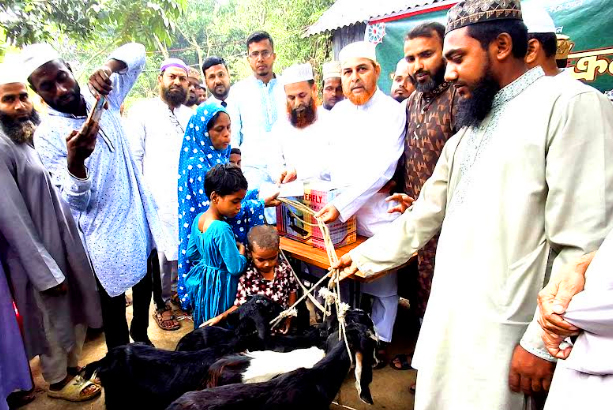জামায়াতের নেতাকর্মীরা যেকোন পরিস্থিতিতে মানুষের পাশে দাঁড়িয়েছে