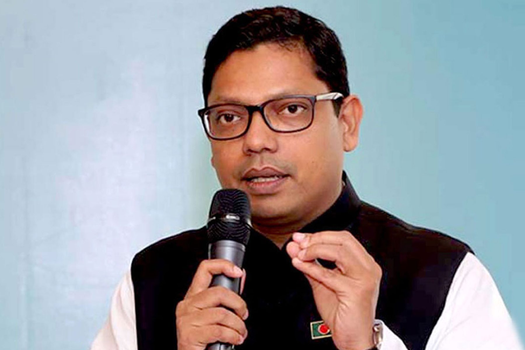 সাবেক প্রতিমন্ত্রী পলকের নামে সিংড়া থানায় অস্ত্র আইনে  মামলা