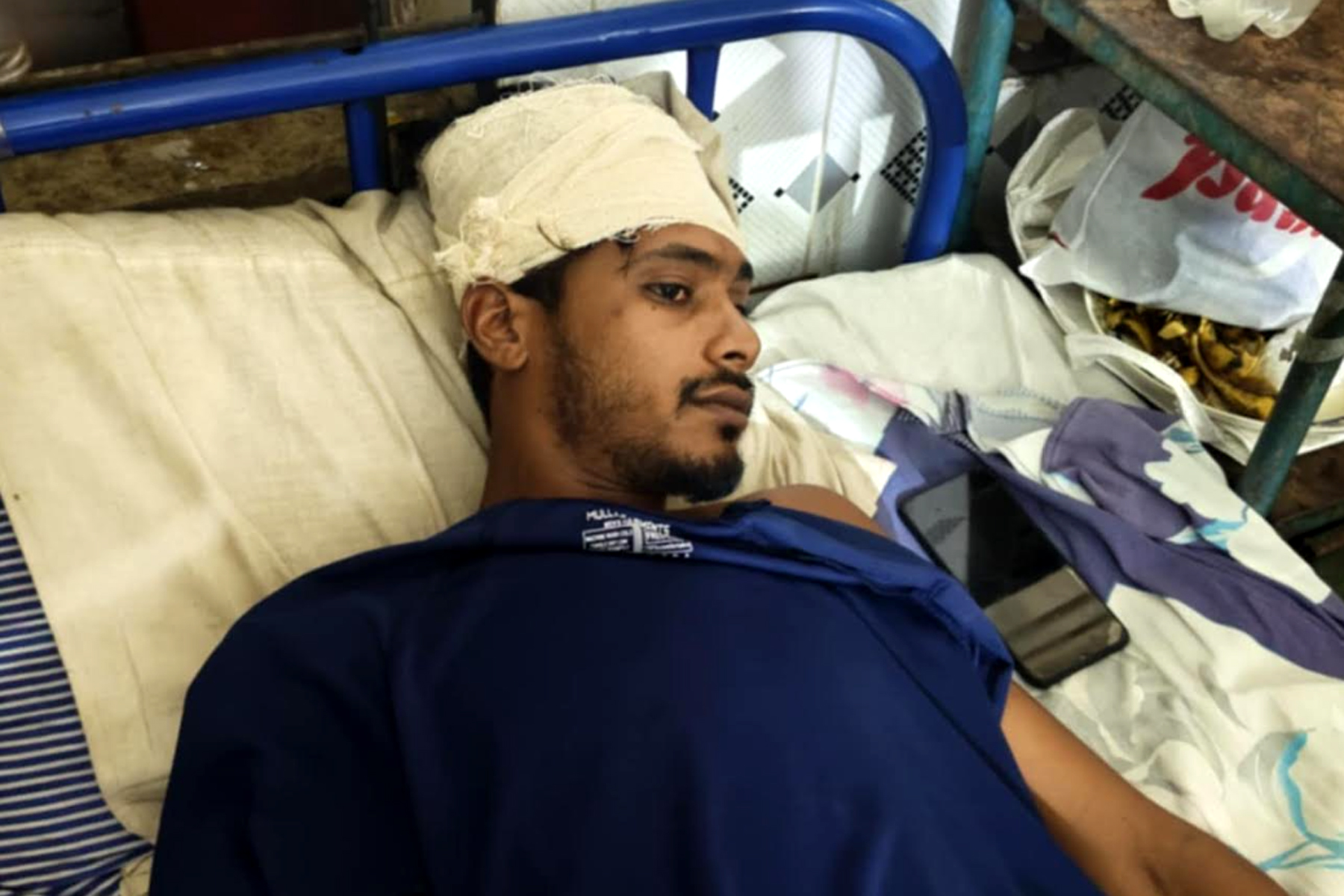 কজেল ছাত্রকে মারধরের অভিযোগ