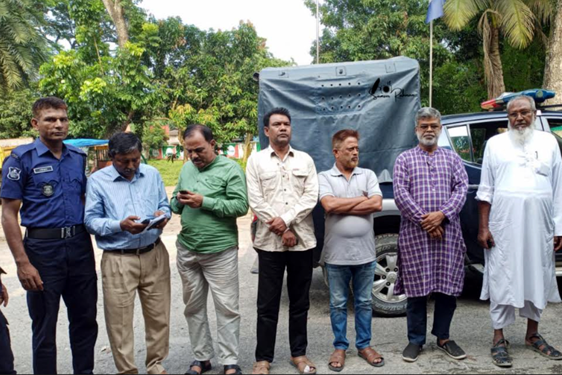 গাইবান্ধায় ফুলছড়ির ৬ ইউনিয়ন চেয়ারম্যান আটক