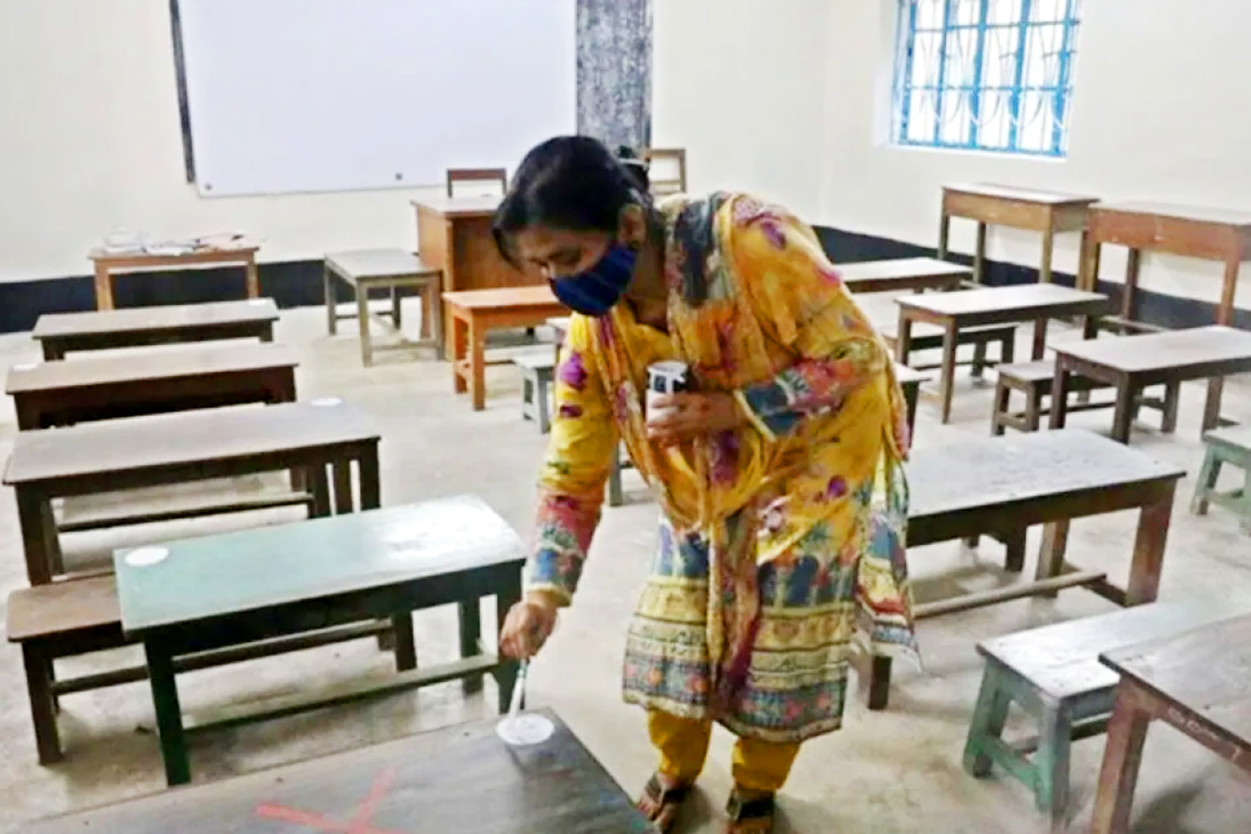 বেসরকারি শিক্ষা প্রতিষ্ঠানে কর্মচারী নিয়োগ দেবেন জেলা প্রশাসক