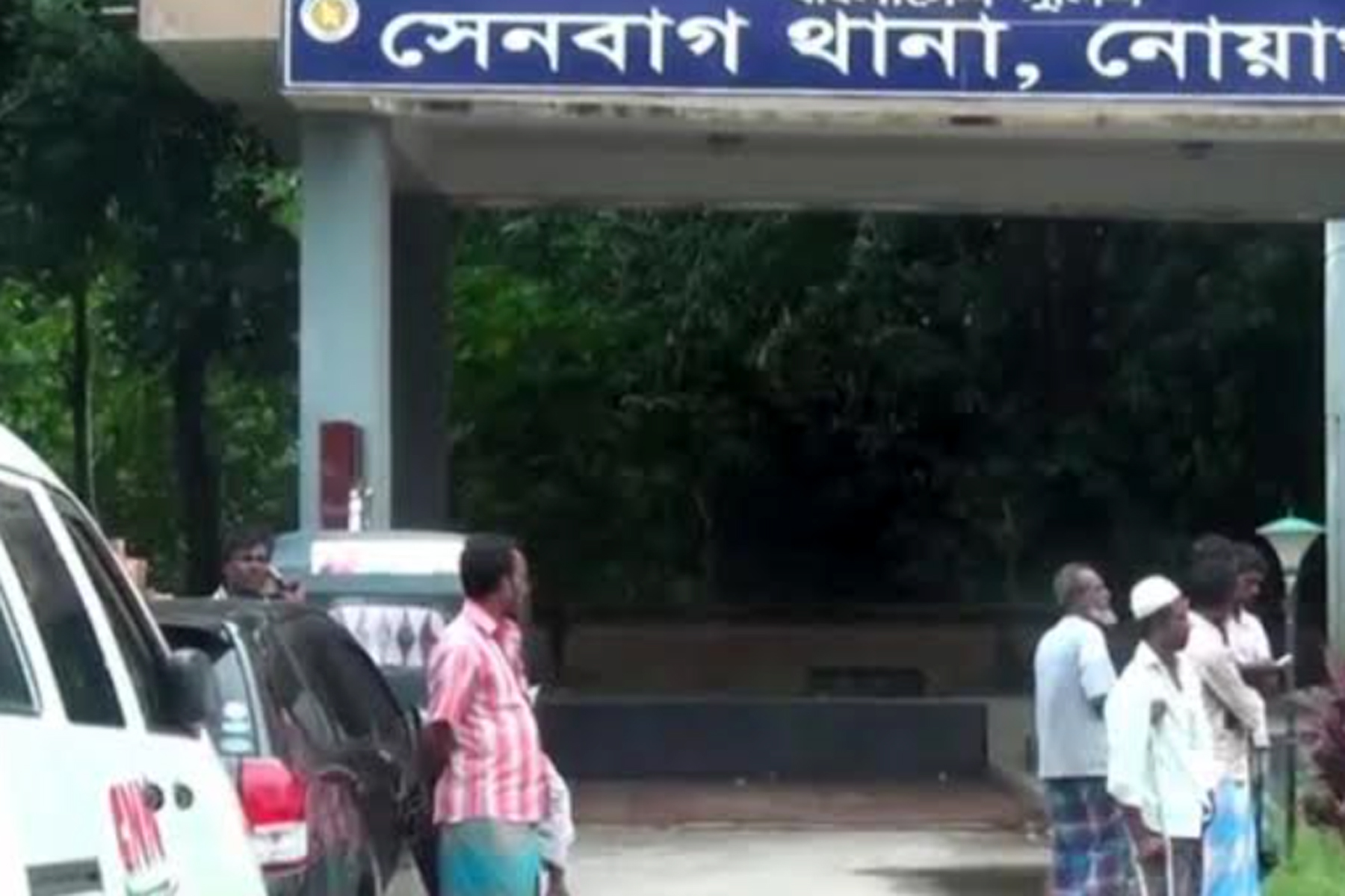 মায়ের চোখের সামনে ট্রাক চাপায় শিশুর মৃত্যু