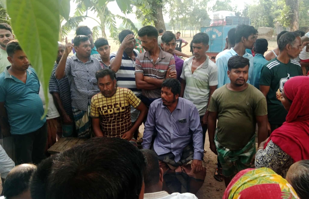 হরিপুরে গৃহবধুর গলায় ফাঁস দিয়ে আত্মহত্যা