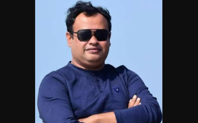 উল্লাপাড়ায় স্কুলে ভর্তির নামে টাকা নেওয়ার অভিযোগ, অফিস সহকারী সাময়িক বরখাস্ত