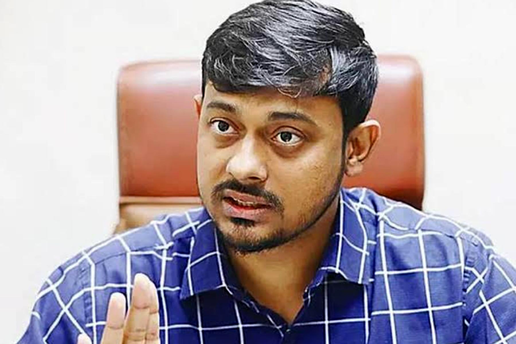 শিক্ষার্থীদের বিরুদ্ধে দঁড়ানো যাবেনা: নাসির উদ্দিন পাটোয়ারী
