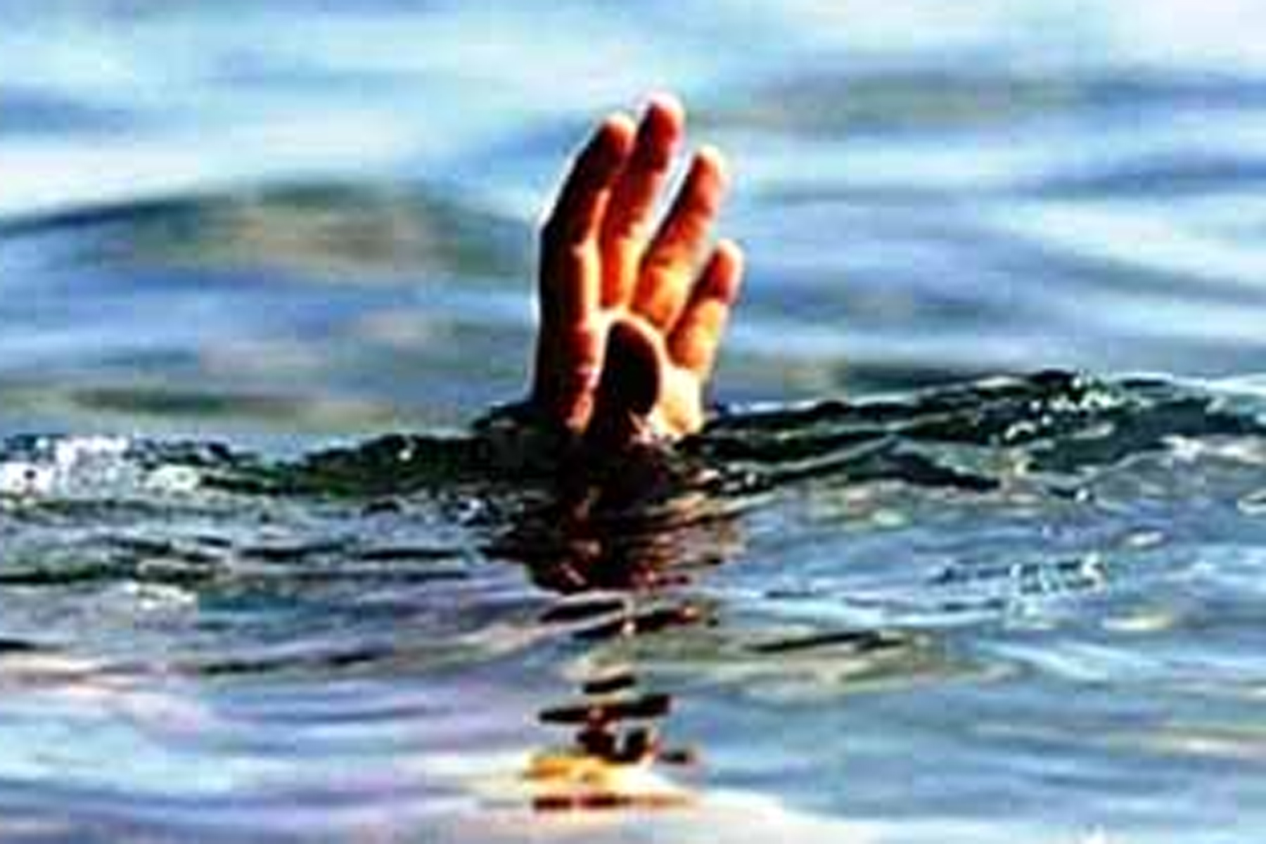 নদীতে ডুবে মাদ্রাসা ছাত্রের মৃত্যু