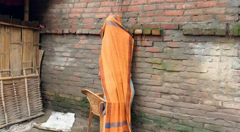 হরিপুরে গলায় ফাঁস দিয়ে এক ব্যক্তি আত্মহত্যা
