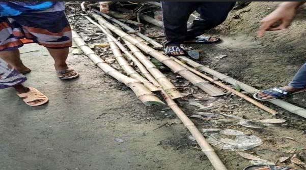 বাঁশ কাটা নিয়ে দুইপক্ষের সংঘর্ষ
