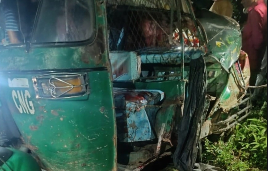 নাসিরনগরে ট্রাক-সিএনজি সংঘর্ষে নিহত ১, আহত ৫